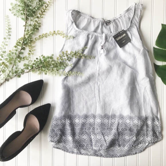 Eddie Bauer Tops - NWT Eddie Bauer white blue tank tassel top